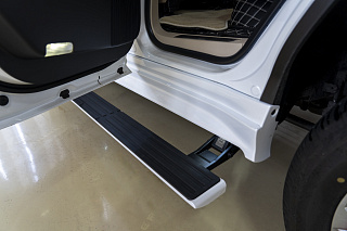 Электрические Пороги ATS для Toyota Land Cruiser LC300 (white)