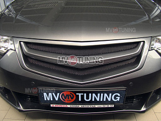 Планка в решетку радиатора "SPORT" var №2 Honda Accord 8(VIII) / Acura TSX (CU/CW) (2008-2010)