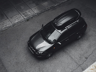 Автобокс Broomer Venture (L) 430л. АБС, текстурный пластик (Чёрный)