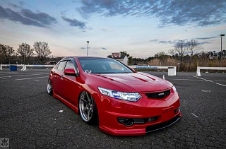 Капот пластиковый var №3 "Agressive Air " Honda Accord 8(VIII) / Acura TSX (CU/CW) (2008-2013)