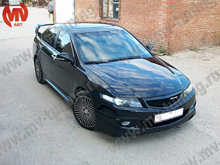 Решетка радиатора (без сетки) "Mugen Style" Honda Accord 7(VII) (2006-2008) + УСТАНОВОЧНЫЙ КОМПЛЕКТ