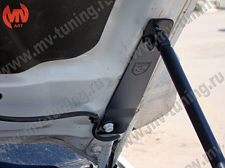 Упор капота Mitsubishi Pajero Sport (2nd generation) (2008-2015)
