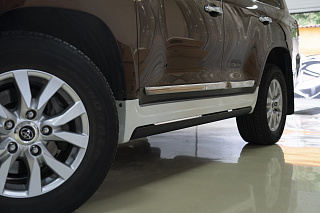 Электрические Пороги ATS для Toyota Land Cruiser LC200 (только в комплекте с юбкой)