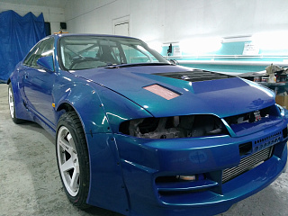 Комплект расширения кузова в стиле Rocket Bunny для Nissan Skyline R33