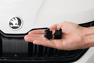 Зимний экран Skoda Kodiaq (2016-2021) нижний (текстурный пластик), быстрые крепления.