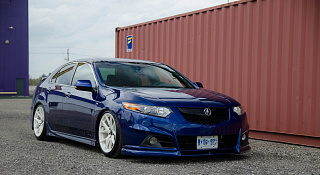 Пороги "Type-S" Honda Accord 8 (VIII) / Acura TSX (CU/CW) (2008-2013) + УСТАНОВОЧНЫЙ КОМПЛЕКТ