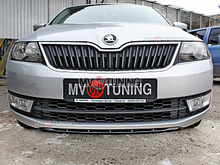 BLACKOUT EDITION. Спойлер(сплиттер) переднего бампера Черный глянец Skoda Rapid (2012 - 2021) + УСТАНОВОЧНЫЙ КОМПЛЕКТ