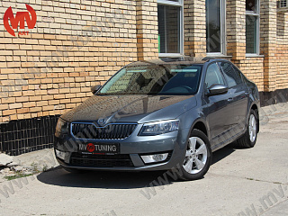 Вставки переднего бампера в стиле RS Skoda Octavia III A7 (2013-2016)