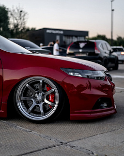 Бампер передний "Modulo Style" Honda Accord 8 (VIII) / Acura TSX (CU/CW) (2008-2013) + УСТАНОВОЧНЫЙ КОМПЛЕКТ